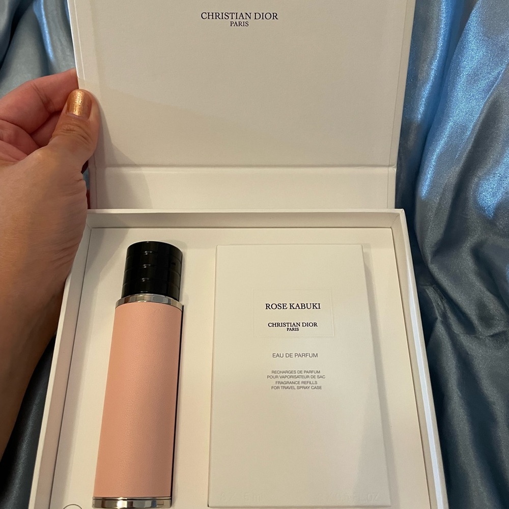Dior perfume travel spray bottle whit 3 refills